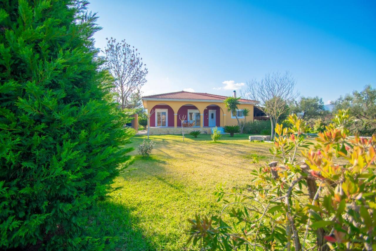 Loukas Farm House Áyios Kírikos Bagian luar foto