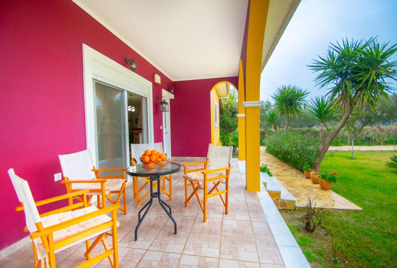 Loukas Farm House Áyios Kírikos Bagian luar foto